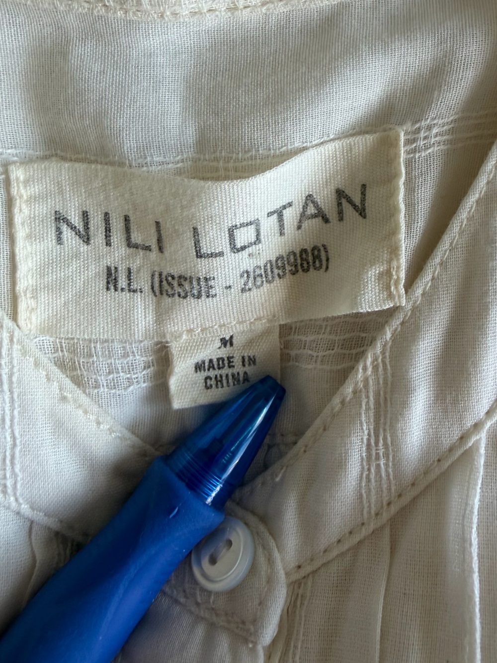 Nili Lotan Estelle Cotton Pintuck Pleated Front Button Blouse Size Medium - Picture 12 of 13
